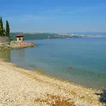 Raisa Опатия